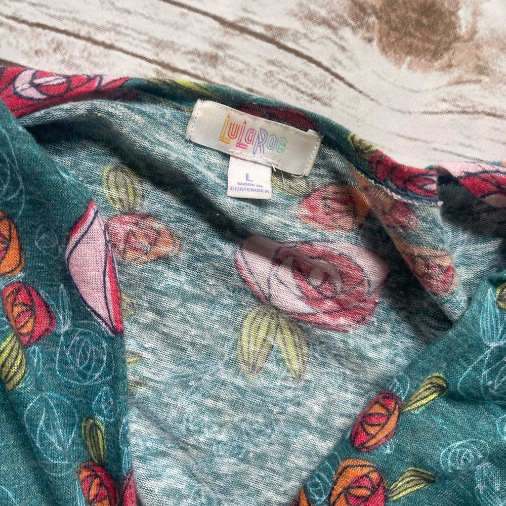Two Lularoe cardigans - Picture 7 of 7